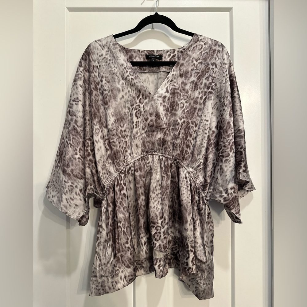 Mittoshop Animal Print V-Neck Tunic